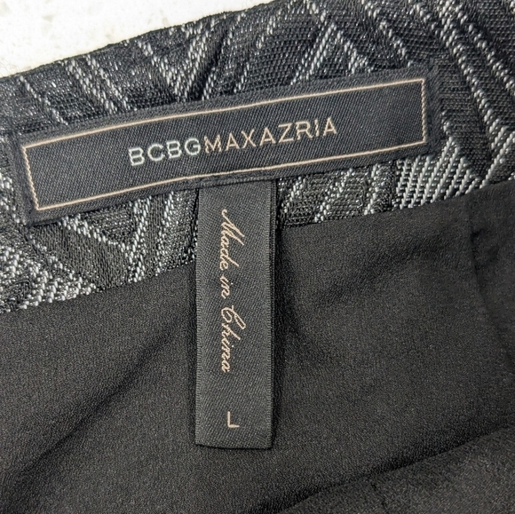 BCBGMaxAzria Black Mini Skirt Formal Party Lined Back Zipper Metallic Size Large - Picture 9 of 11